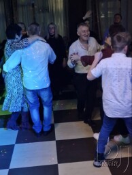 Oslava v Nových Zámkoch 10.1.2026 Reštaurácia Koruna - DJ MARK - DJ NA OSLAVY NOVÉ ZÁMKY